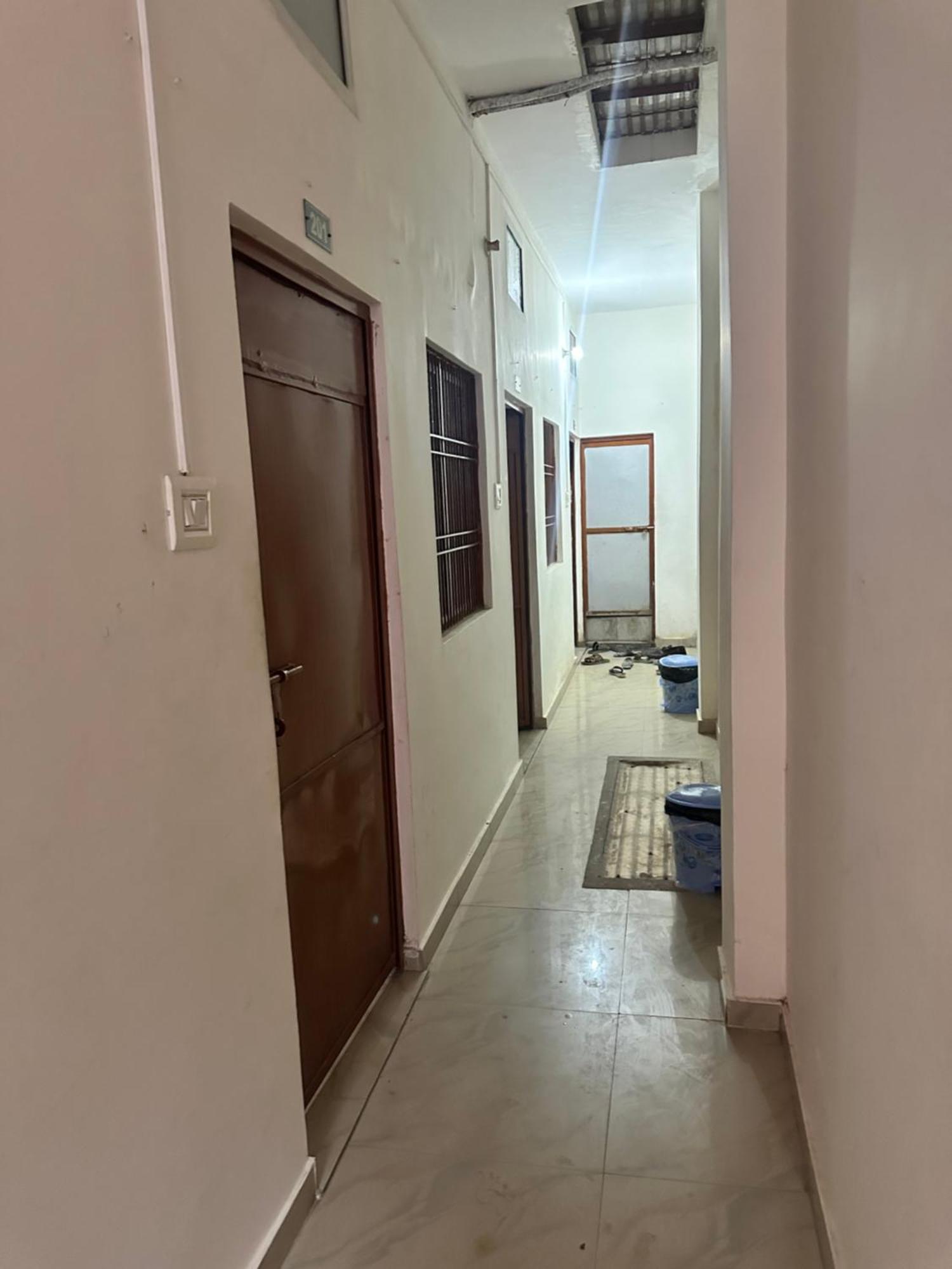 Khatu Shyam Guest House Ayodhya Exterior photo