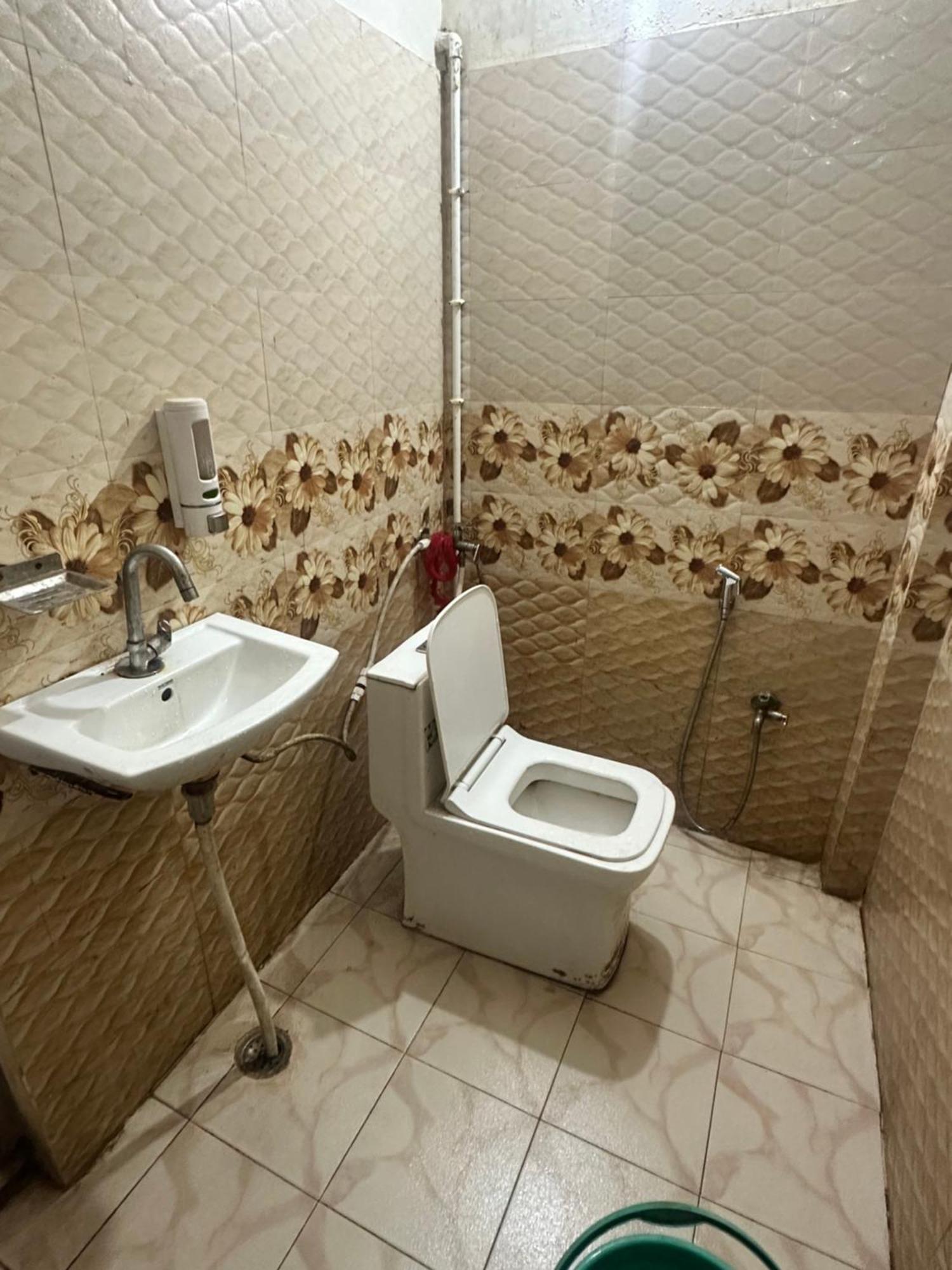 Khatu Shyam Guest House Ayodhya Exterior photo